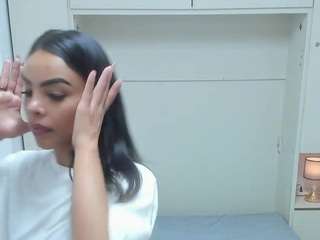 blackandwhiite Live Webcam on CamSoda