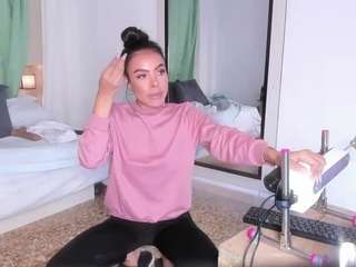 blackandwhiite Live Webcam on CamSoda