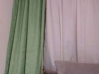 blackandwhiite live webcam show