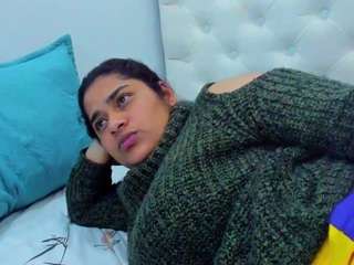 couple-explosiive webcam