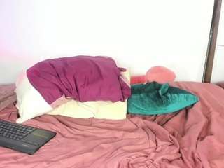 estefag111 Live Webcam on CamSoda