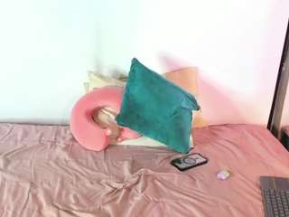 estefag111 Live Webcam on CamSoda