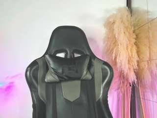 estefag111 Live Webcam on CamSoda