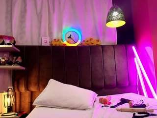 girlamada Live Webcam on CamSoda