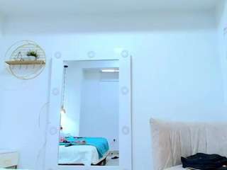 GirlAmada live webcam show