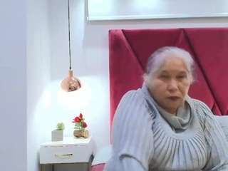 GirlAmada live cam preview