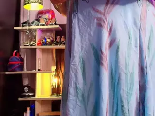 GirlAmada's Live Sex Cam Show
