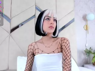 - L I L I T -'s Live Sex Cam Show