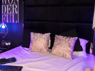 MarianaaSantos's Live Sex Cam Show