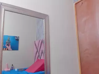 Mia Quevedo's Live Sex Cam Show