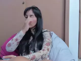 Mia Quevedo's Live Sex Cam Show