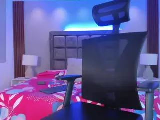 Millyy-Bakerr's Live Sex Cam Show