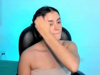 Live cam show with Odette-idony