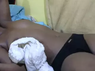 Slimpetite's Live Sex Cam Show