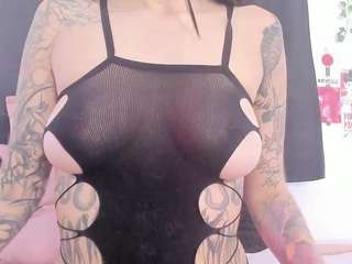 Aly Roses