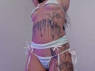 Aly Roses