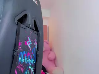 cloe-gale's Live Sex Cam Show