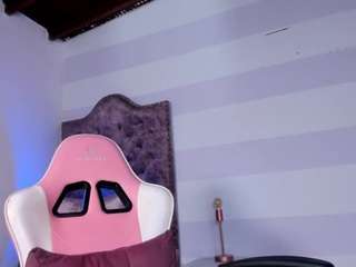 monitaa Nudes and Live Cam