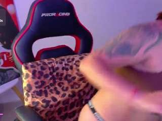 samytattu's CamSoda show and profile