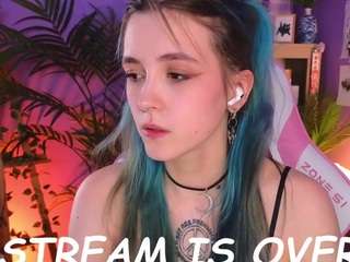 violettess from camsoda