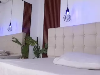 Jade-ass's Live Sex Cam Show
