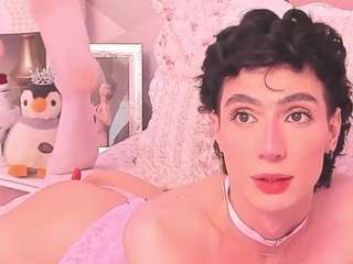 KylieMonet