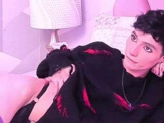 KylieMonet