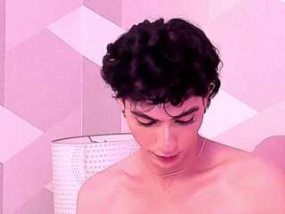 KylieMonet