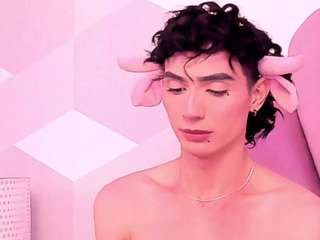 KylieMonet