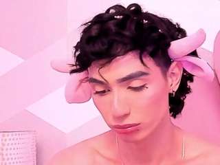 KylieMonet