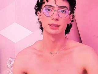 KylieMonet