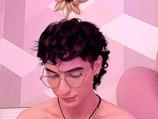 KylieMonet