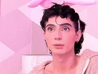 KylieMonet