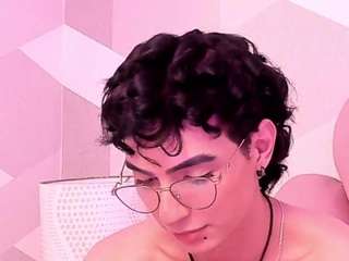KylieMonet
