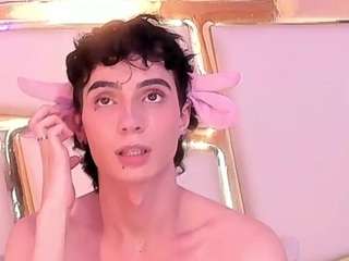 KylieMonet