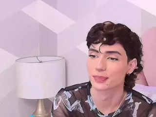 KylieMonet's Live Sex Cam Show