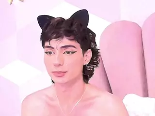 KylieMonet's Live Sex Cam Show