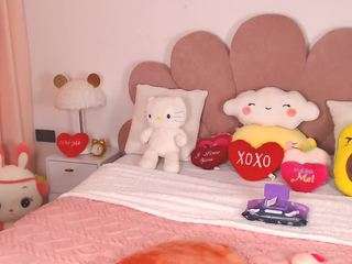 midnightmistress1's CamSoda show and profile