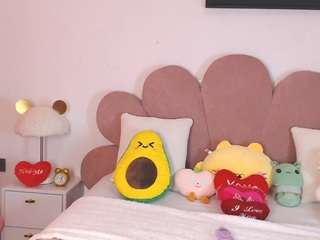 midnightmistress1's CamSoda show and profile