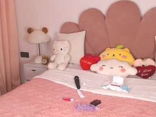 Live webcam model midnightmistress1 on Soda Cams