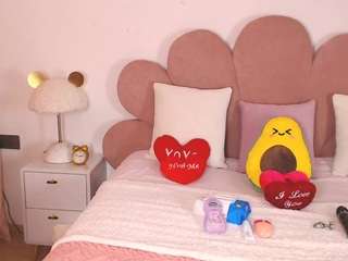 Live webcam model midnightmistress1 on Soda Cams