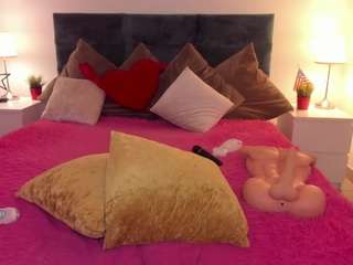 missangellinaa Live Webcam on CamSoda