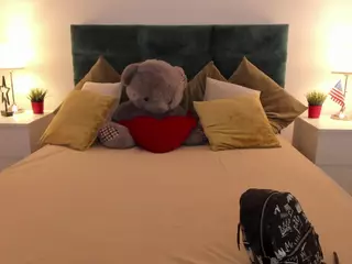 missAngellinaA's Live Sex Cam Show