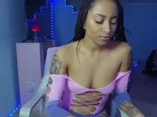 YazminRoyal's Live Sex Cam Show
