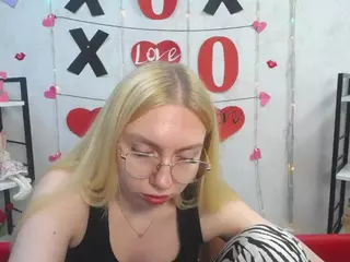 BeatriceFly's Live Sex Cam Show