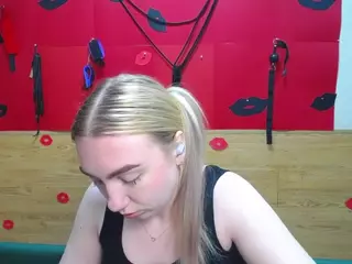 BeatriceFly's Live Sex Cam Show