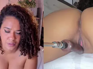 Cinnamon Afrodit's Live Sex Cam Show