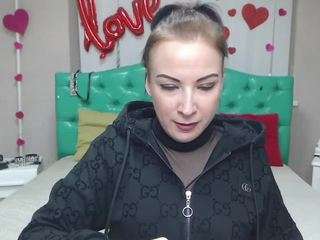 elizabethso live cam profile