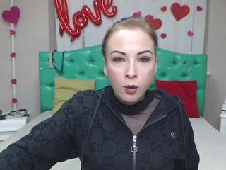 elizabethso live cam profile