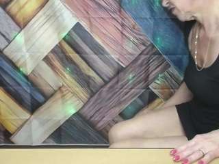 ellabonito Live Webcam on CamSoda